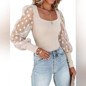 Square neck polkadot ribbed top